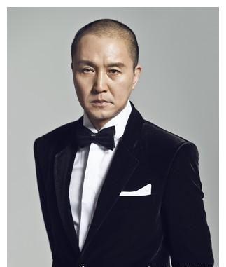 演员吴刚年龄,岁月如歌，光影岁月中的不老传奇